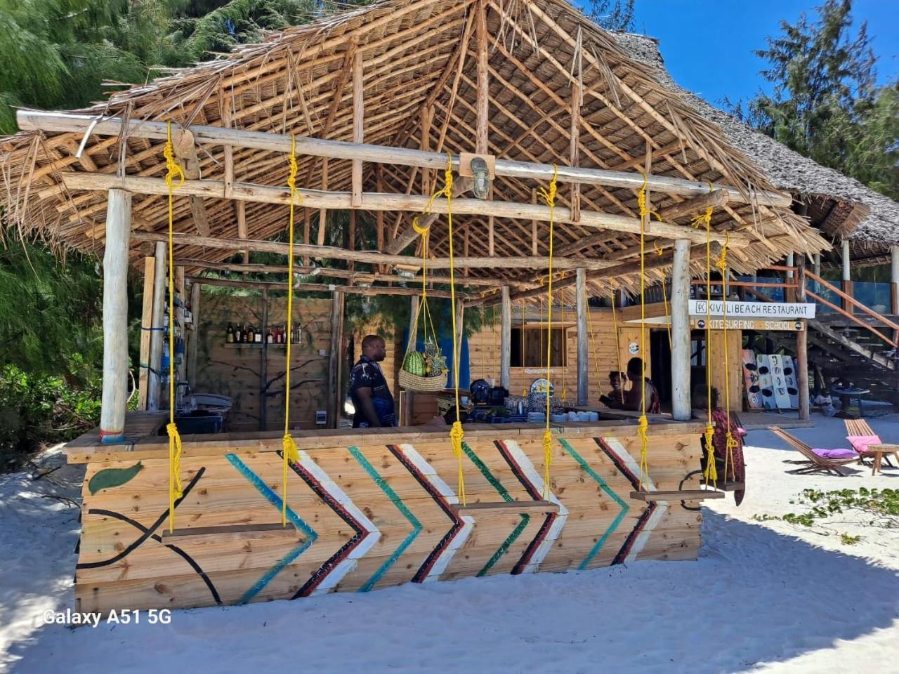 Kivuli Beach Resort Paje Extérieur photo